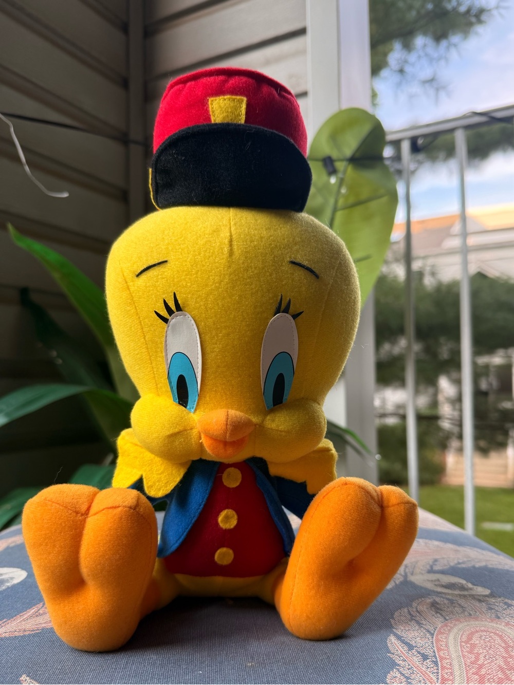 Vintage 2001 Looney Tunes Tweety Bird marching band plush – Russell Stover